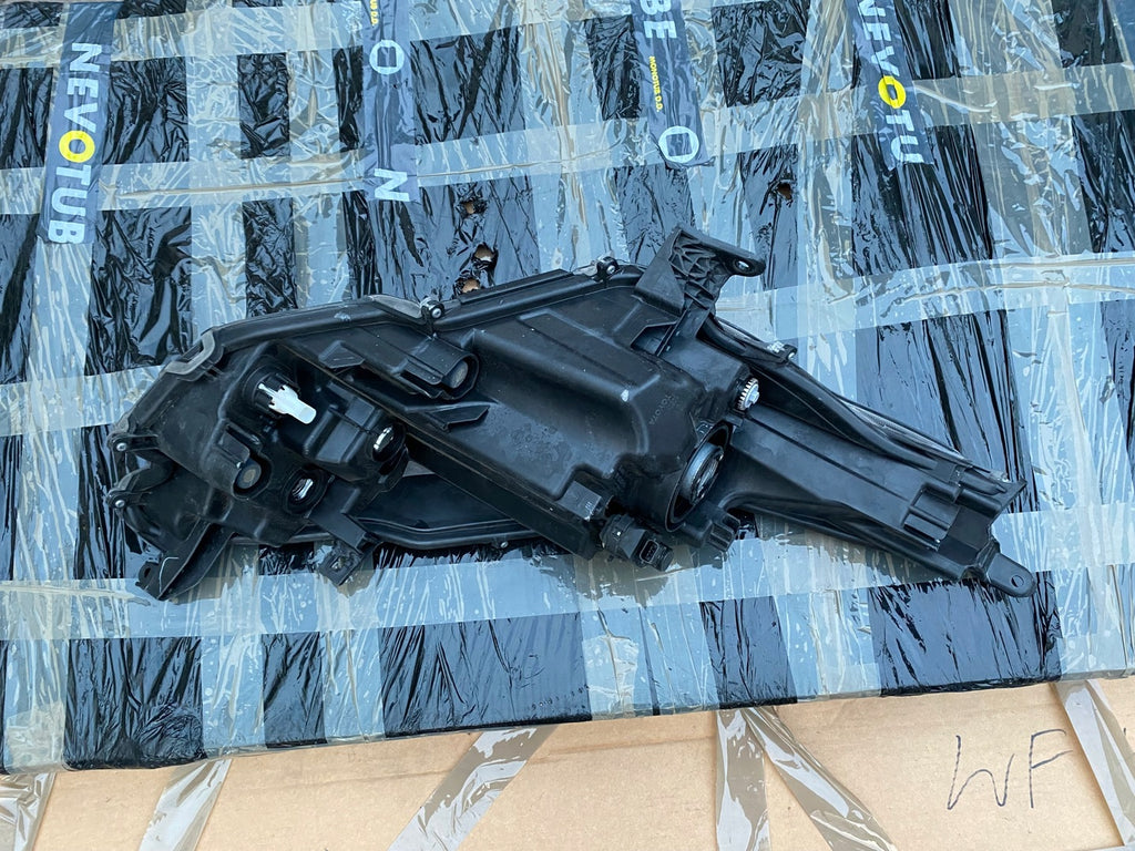 Frontscheinwerfer Toyota Yaris Links Scheinwerfer Headlight