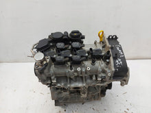 Load image into Gallery viewer, Motor Ford Tourneo Connect 1.5 TSI 114PS 84kW 32TKm 2023 Benzin Unkomplett MOT8218223962gv