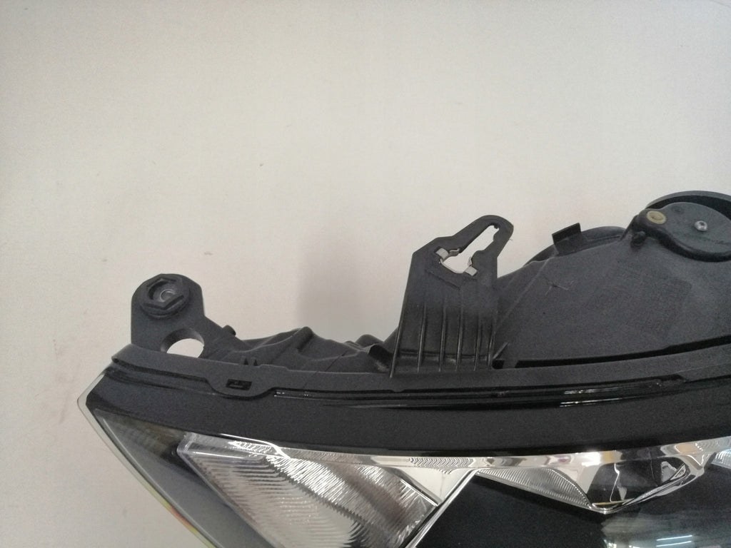 Frontscheinwerfer Audi A1 82A941003 Links Scheinwerfer Headlight SCH3561801952we