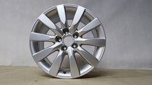 Load image into Gallery viewer, 1x Alufelge 17 Zoll 8.0" 5x112 47ET Glanz Silber 8K0601025CS Audi A4 Rim Wheel FEL2674158252gh