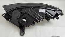 Load image into Gallery viewer, Frontscheinwerfer Skoda Enyaq IV 5LB941016B Rechts Scheinwerfer Headlight