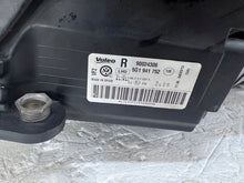 Load image into Gallery viewer, Frontscheinwerfer VW Golf VII 5G1941752 5G1941754 Rechts Scheinwerfer Headlight SCH6557375364ks