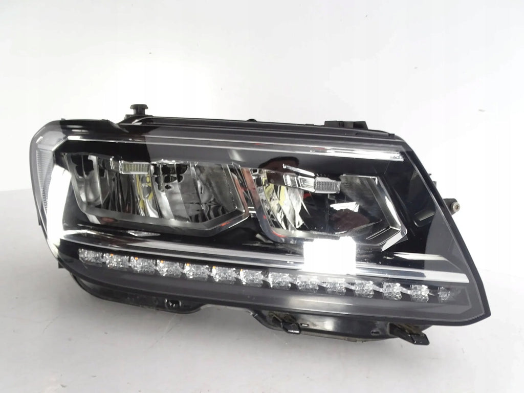 Frontscheinwerfer VW Tiguan 5NB941036B Rechts Scheinwerfer Headlight