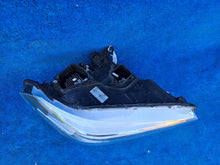 Laden Sie das Bild in den Galerie-Viewer, Frontscheinwerfer BMW X1 F48 7495004-06 Rechts Scheinwerfer Headlight SCH8622332121ou
