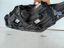 Load image into Gallery viewer, Frontscheinwerfer Kia Ceed 92102-J7500 Full LED Rechts Scheinwerfer Headlight SCH2236307292tk