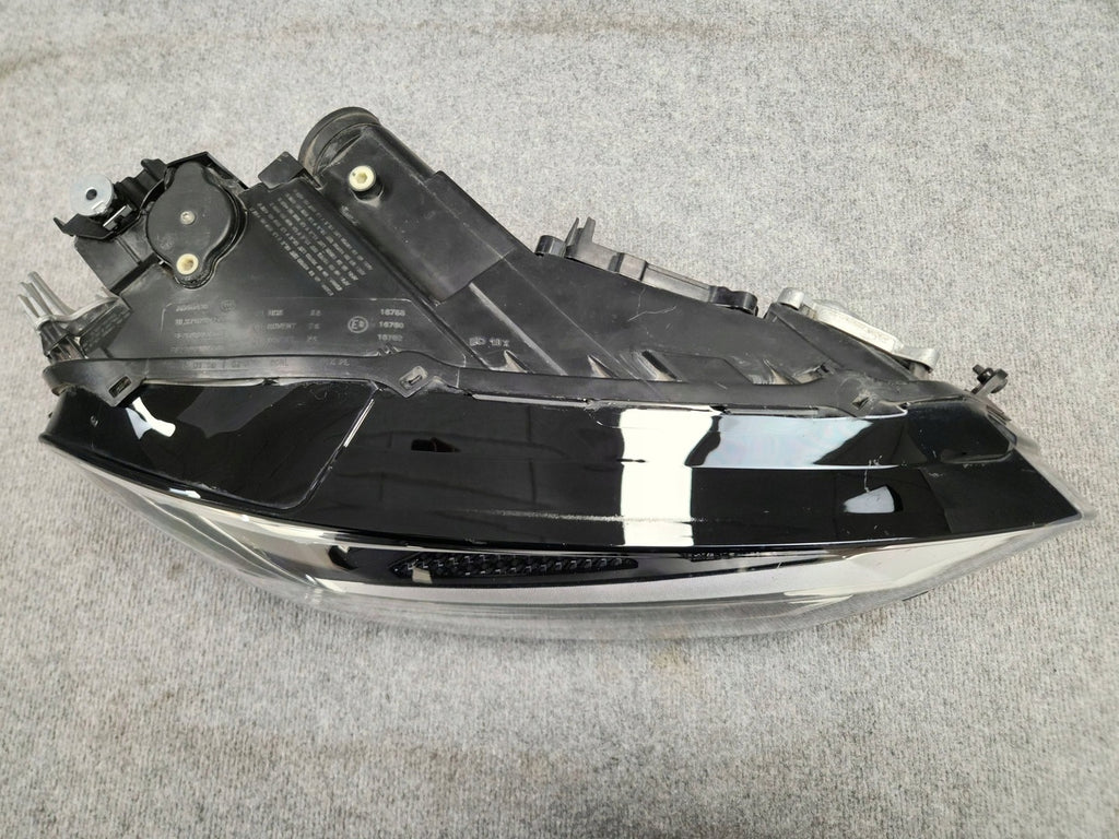 Frontscheinwerfer VW Golf Sportsvan 517941036A-SCZ 90111565517941036 LED Rechts SCH4666487555mt