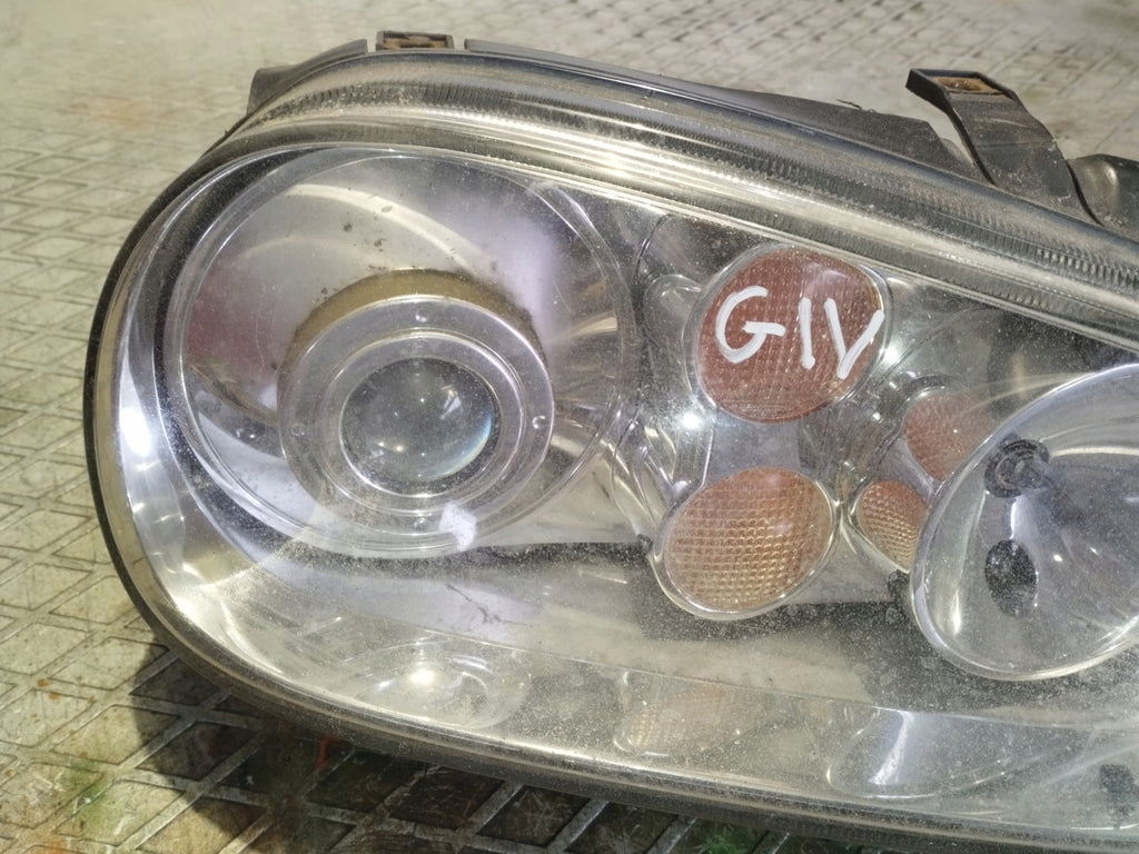 Frontscheinwerfer VW Golf IV 1J1941016P Xenon Rechts Scheinwerfer Headlight SCH8037321266vb