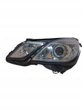 Laden Sie das Bild in den Galerie-Viewer, Frontscheinwerfer Mercedes-Benz W212 A2128201959 Xenon Links Headlight SCH3207907050ch