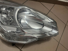 Load image into Gallery viewer, Frontscheinwerfer Citroën Berlingo C-Crosser Partner 89318045 Xenon Rechts