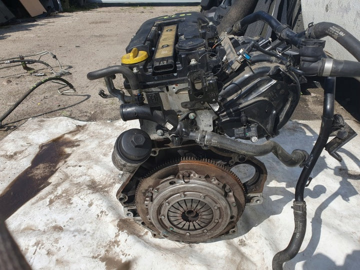 Motor Opel Astra J Corsa E B14XER 1.4 74kW Benzin Engine Unkomplett MOT5769863068gm