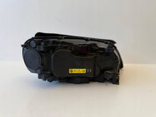 Laden Sie das Bild in den Galerie-Viewer, Frontscheinwerfer Volvo V70 S80 31283915 Xenon Links Scheinwerfer Headlight SCH6614662996cv