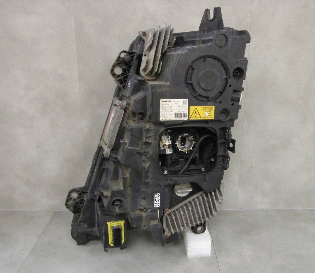 Frontscheinwerfer Volvo 22239244 Xenon Rechts Scheinwerfer Headlight SCH1428753547iy