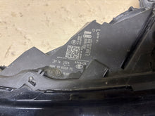 Laden Sie das Bild in den Galerie-Viewer, Frontscheinwerfer Audi A3 8V0941005E LED Links Scheinwerfer Headlight SCH7051302117ox