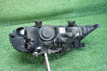 Laden Sie das Bild in den Galerie-Viewer, Frontscheinwerfer Audi A1 82A941033D Links Scheinwerfer Headlight SCH1074040146kc