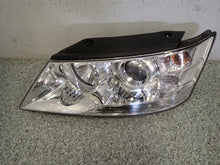 Laden Sie das Bild in den Galerie-Viewer, Frontscheinwerfer Hyundai Sonata Ein Stück (Rechts oder Links) Headlight SCH8883451341hs