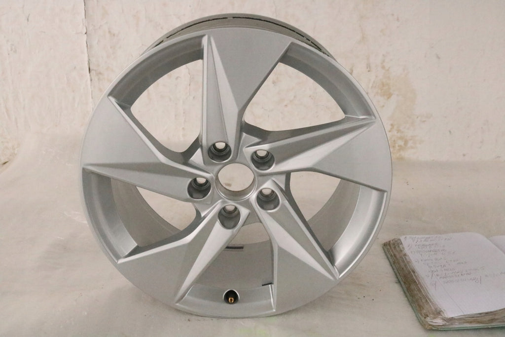 1x Alufelge 17 Zoll 8.0" 5x112 8Y0601025A Audi A3 Rim Wheel