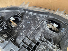 Laden Sie das Bild in den Galerie-Viewer, Frontscheinwerfer BMW 3 F30 F31 7471312-02 LED Rechts Scheinwerfer Headlight SCH1693211188fb