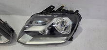 Laden Sie das Bild in den Galerie-Viewer, Frontscheinwerfer VW Amarok Ein Satz Scheinwerfer Headlight SCH1729044597ky