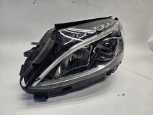 Laden Sie das Bild in den Galerie-Viewer, Frontscheinwerfer Mercedes-Benz W205 A2059062504 LED Links Headlight SCH8007800032pv