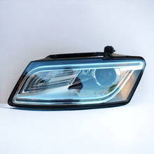 Laden Sie das Bild in den Galerie-Viewer, Frontscheinwerfer Audi Q5 8R0941031 Xenon Links Scheinwerfer Headlight