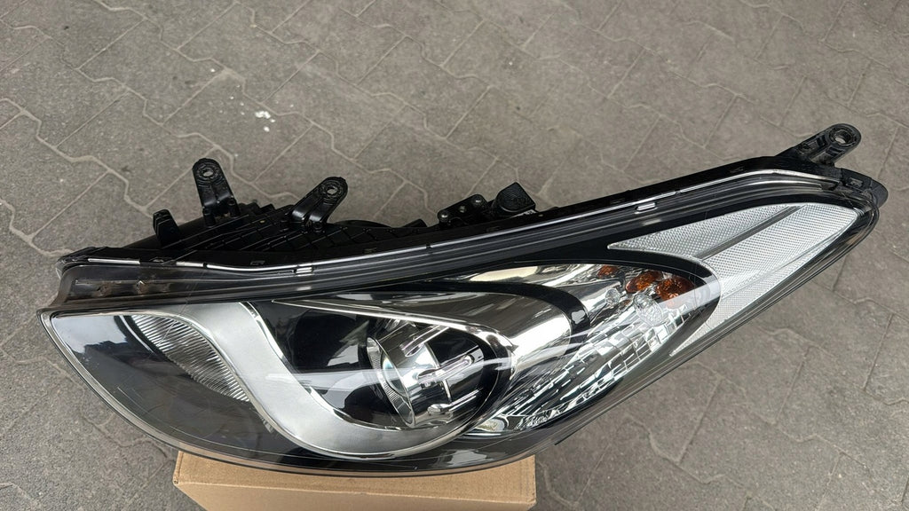 Frontscheinwerfer Hyundai I30 HYUI30LLP12 Links Scheinwerfer Headlight SCH1776858658uo