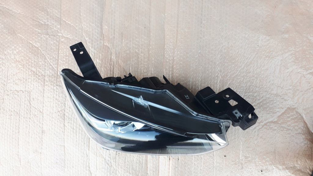 Frontscheinwerfer Mazda Cx3 D10E-51030 LED Rechts Scheinwerfer Headlight SCH6074463000ev