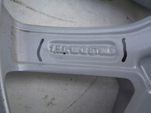 Laden Sie das Bild in den Galerie-Viewer, 1x Alufelge 18 Zoll 7.5&quot; 5x108 50,5ET 31423851 Volvo Rim Wheel