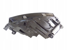 Laden Sie das Bild in den Galerie-Viewer, Frontscheinwerfer Skoda Octavia IV 5E4941015 85122000 LED Links Headlight SCH4884078378ue