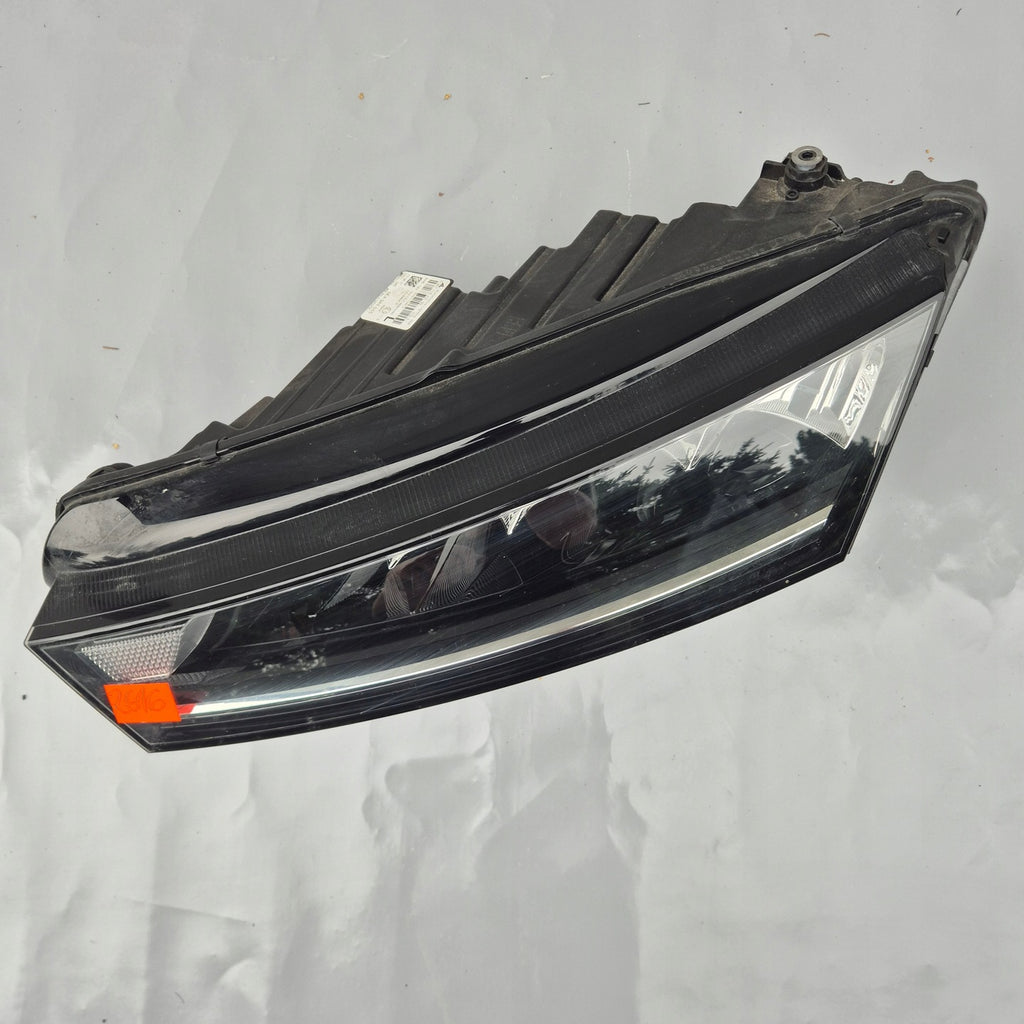 Frontscheinwerfer Skoda Octavia 5E4941015 LED Links Scheinwerfer Headlight SCH9904279818oe