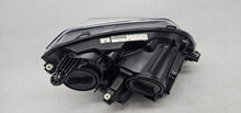 Laden Sie das Bild in den Galerie-Viewer, Frontscheinwerfer Mercedes-Benz X204 W204 A2048200939 Links Headlight