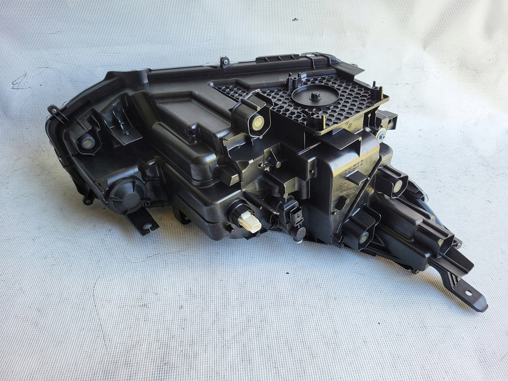 Frontscheinwerfer Toyota Yaris Cross OD-312 LED Links Scheinwerfer Headlight SCH9220025207gw