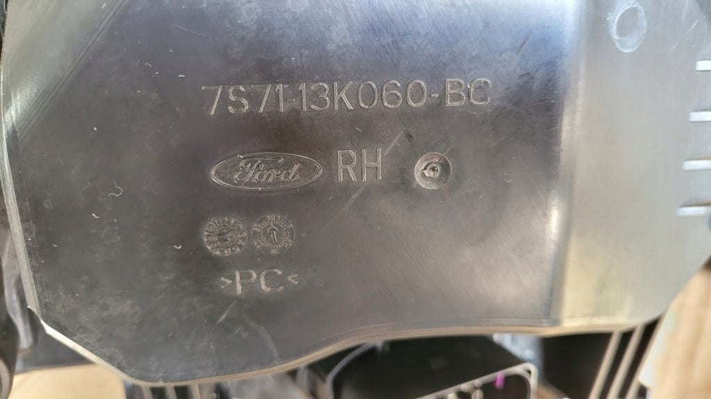 Frontscheinwerfer Ford Mondeo Turnier IV I 7S71-13K060-BC Rechts Headlight SCH1315167792mb