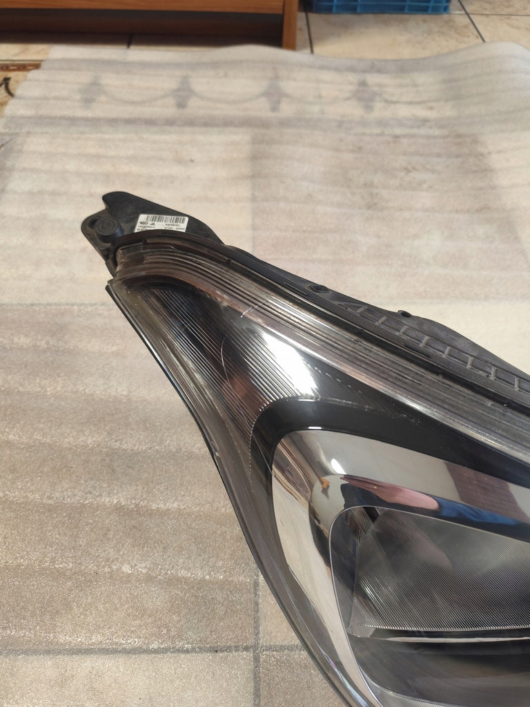 Frontscheinwerfer Hyundai I10 92102-B9000 Rechts Scheinwerfer Headlight