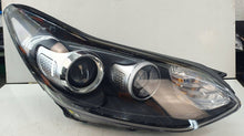 Laden Sie das Bild in den Galerie-Viewer, Frontscheinwerfer Kia Sportage F1921-06710 LED Rechts Scheinwerfer Headlight SCH9785161373cd