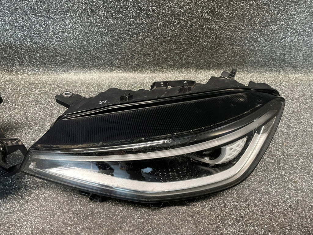 Frontscheinwerfer VW Id.4 11B941036M Ein Satz Scheinwerfer Headlight SCH5048119590kz