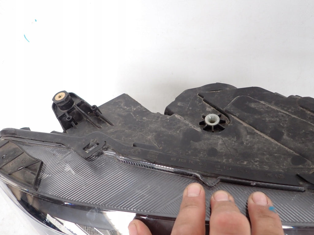 Frontscheinwerfer VW Caddy IV 2K8941C06 Rechts Scheinwerfer Headlight SCH3643494901uo