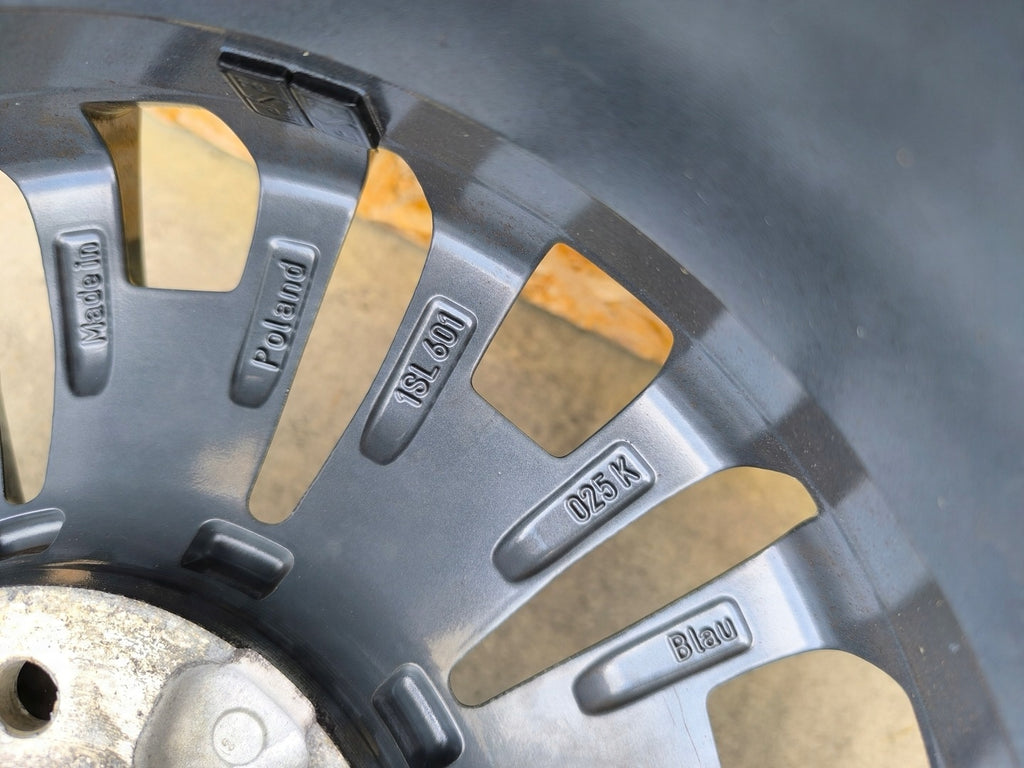 1x Alufelge 15 Zoll 5.5" 4x100 1SL601025K Seat Mii Rim Wheel