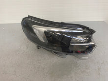 Laden Sie das Bild in den Galerie-Viewer, Frontscheinwerfer Opel Zafira Vivaro 9832836480 Rechts Scheinwerfer Headlight SCH9706954061np