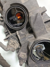 Laden Sie das Bild in den Galerie-Viewer, Frontscheinwerfer Ford S-Max 90074997 EM2B13W029AF Rechts Scheinwerfer Headlight SCH1707919247hi