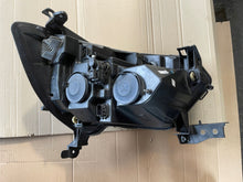 Load image into Gallery viewer, Frontscheinwerfer Renault Master 260607867R Links Scheinwerfer Headlight