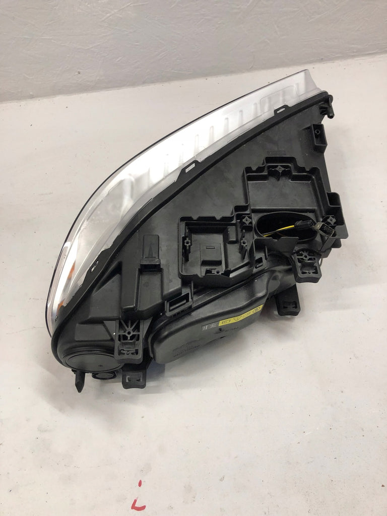 Frontscheinwerfer Volvo V70 III 31214348 Xenon Rechts Scheinwerfer Headlight SCH9901181516cs