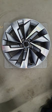 Load image into Gallery viewer, 1x Alufelge 19 Zoll 7.5" 5x112 40ET Glanz 57H601025G Mg Kodiaq Rim Wheel FEL6234190176ip