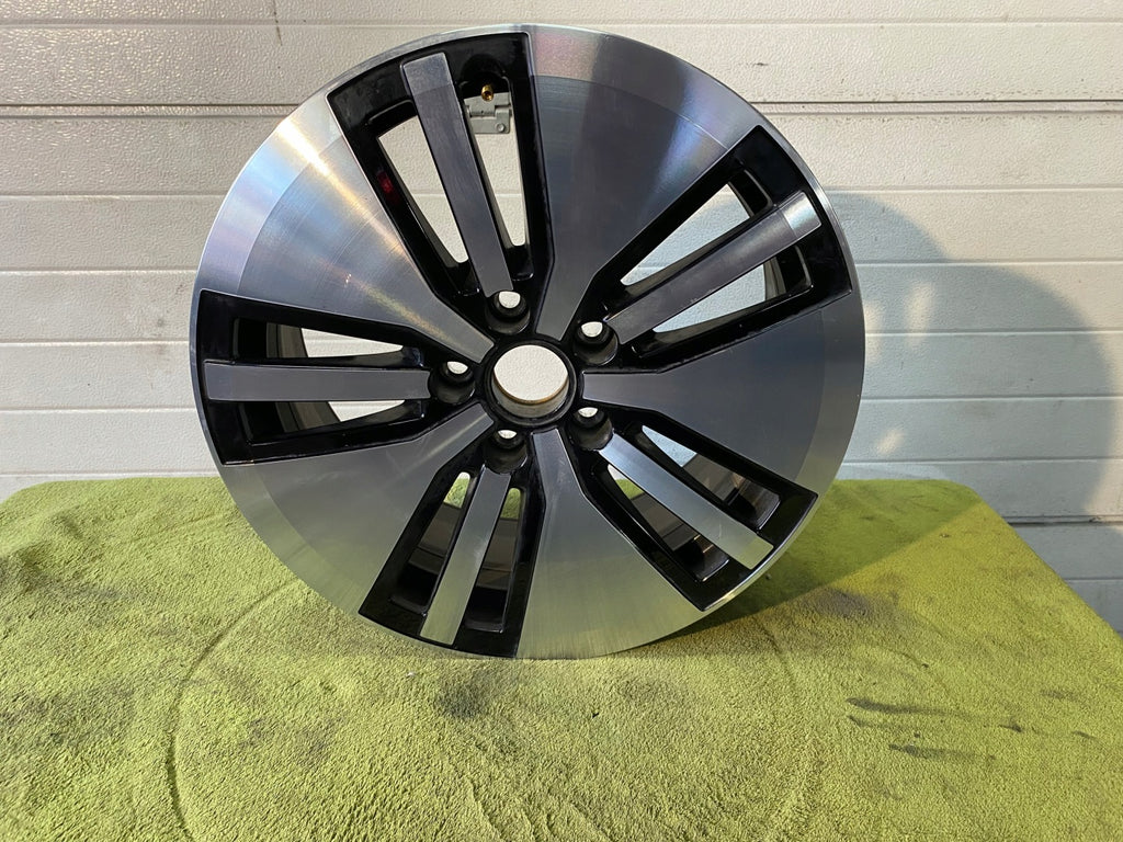 1x Alufelge 17 Zoll 7.0" 5x112 3G0601025AM VW Rim Wheel FEL3795075820ht