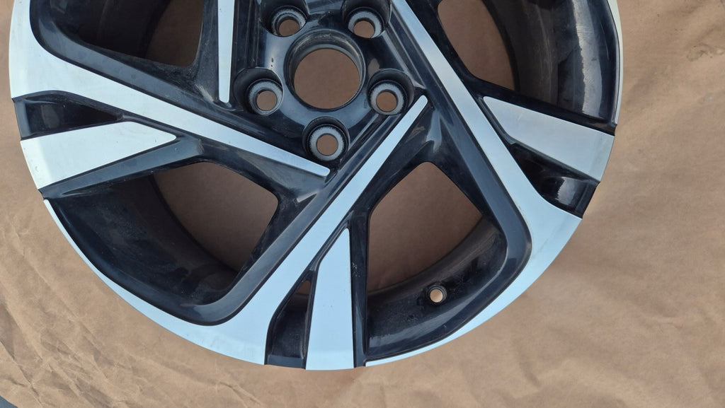 1x Alufelge 18 Zoll 7.0" 5x114.3 50ET 42611-YP360 Toyota C-Hr Rim Wheel FEL9784816824bu