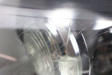 Laden Sie das Bild in den Galerie-Viewer, Frontscheinwerfer VW Passat 3C0941751D FALSE Scheinwerfer Headlight SCH8482999354yj