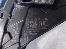 Laden Sie das Bild in den Galerie-Viewer, Frontscheinwerfer Audi A3 8Y0941034 LED Rechts Scheinwerfer Headlight SCH6962574751po