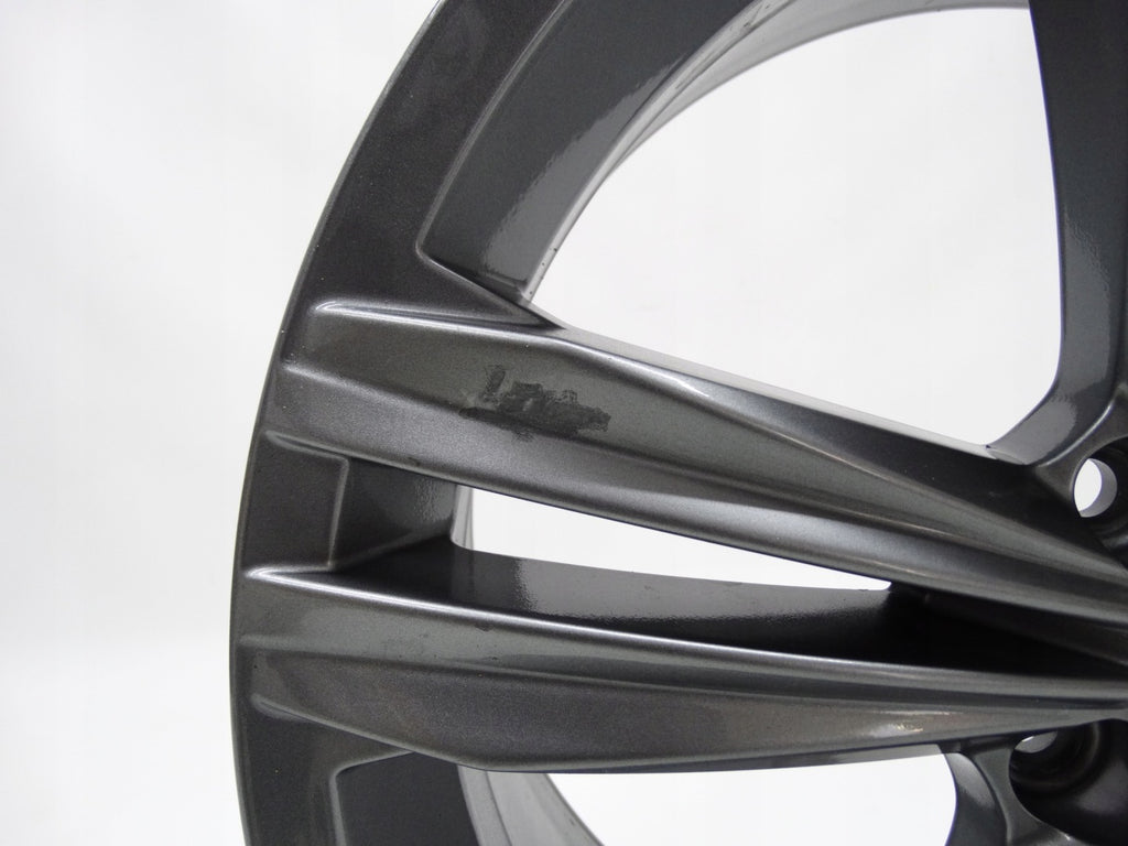 1x Alufelge 18 Zoll 7.0" 5x112 45ET Glanz Grau 2GA601025G VW T-Roc Rim Wheel FEL2890283925fl