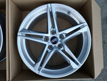 Laden Sie das Bild in den Galerie-Viewer, 4x Alufelge 18 Zoll 8.0" 5x112 40ET Glanz Silber 8W0601025HM Audi B8 Rim Wheel FEL8877621225nu