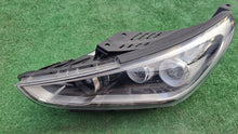 Laden Sie das Bild in den Galerie-Viewer, Frontscheinwerfer Hyundai I30 III 92101-G4100 LED Links Scheinwerfer Headlight SCH9090859708oj