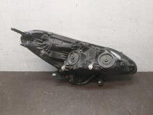 Laden Sie das Bild in den Galerie-Viewer, Frontscheinwerfer Opel Corsa E 39108222 1EF011830-01 Links Headlight